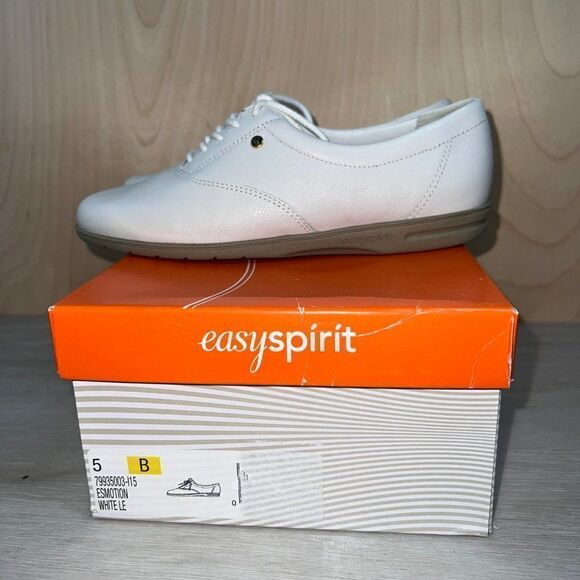 Easy Spirit ESMotion White Women's 5B - Picture 1 of 12